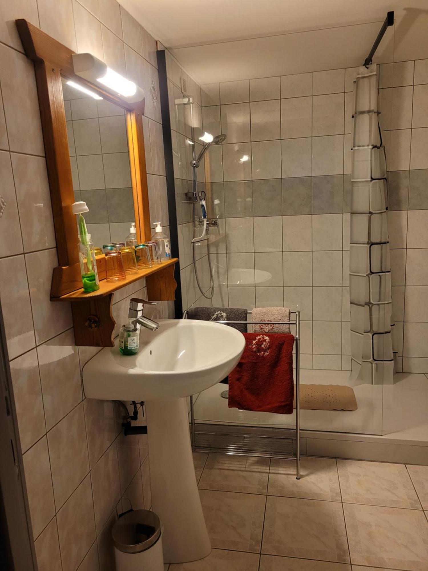 Centfontaines City Bonnevaux  Zewnętrze zdjęcie